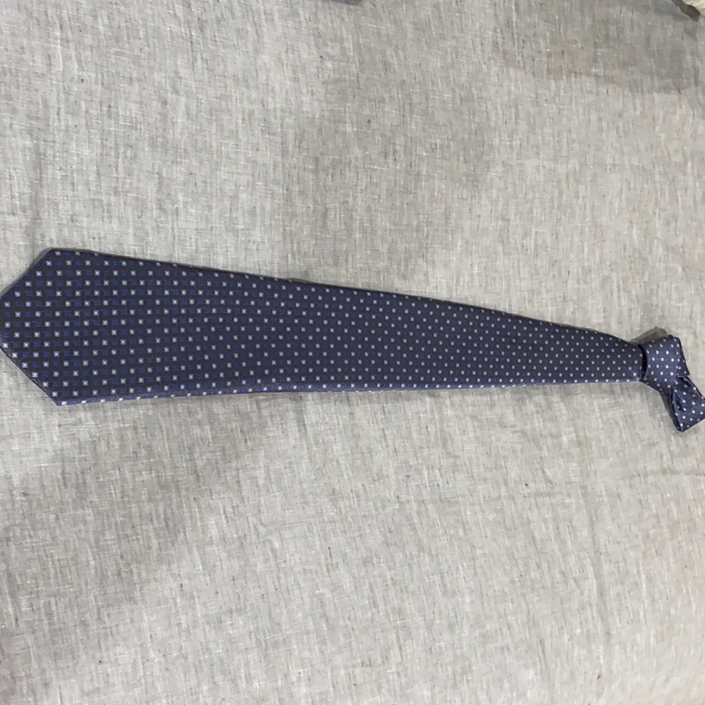 Neck tie
